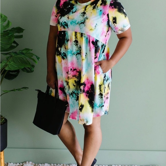Boutique Free Spirit Tie Dye Babydoll Dress - Picture 3 of 9